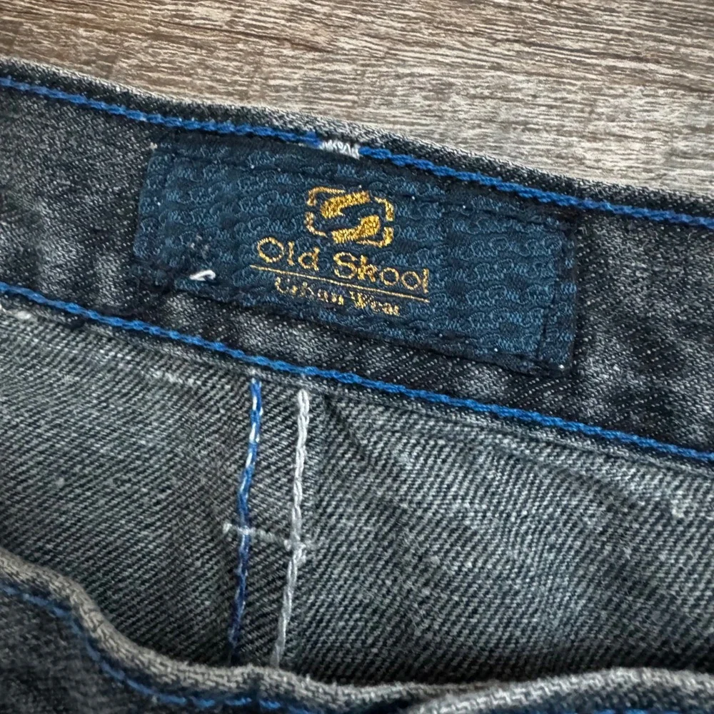 Old Skool Y2K Jean Shorts 48 ‎ Dark Wash Embroidered Baggy Hip Hop Streetwear